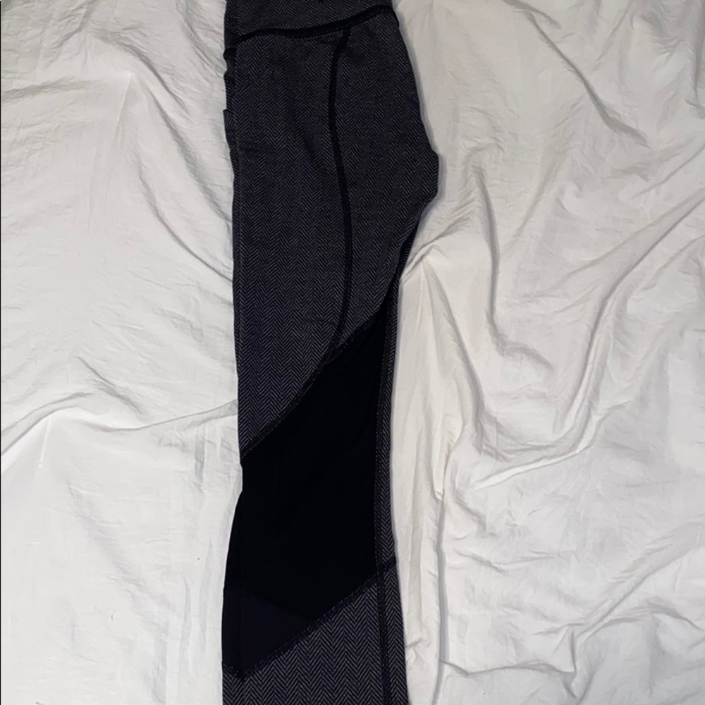 Lululemon Leggings. Size 4